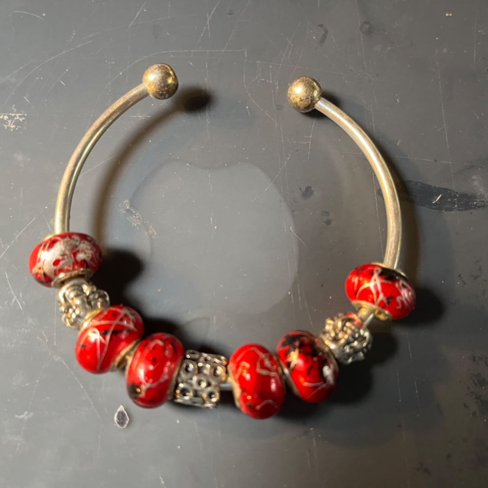 NWOT Handmade Pandora (like) Red&Black Bangle Bracelet.